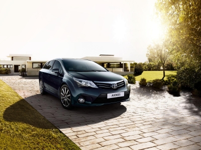 2014 Toyota Avensis Wagon 2.0 Premium Multidrive S