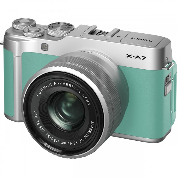 Fujifilm X-A7 15-45mm Aynasız Fotoğraf Makinesi (15-45 mm)