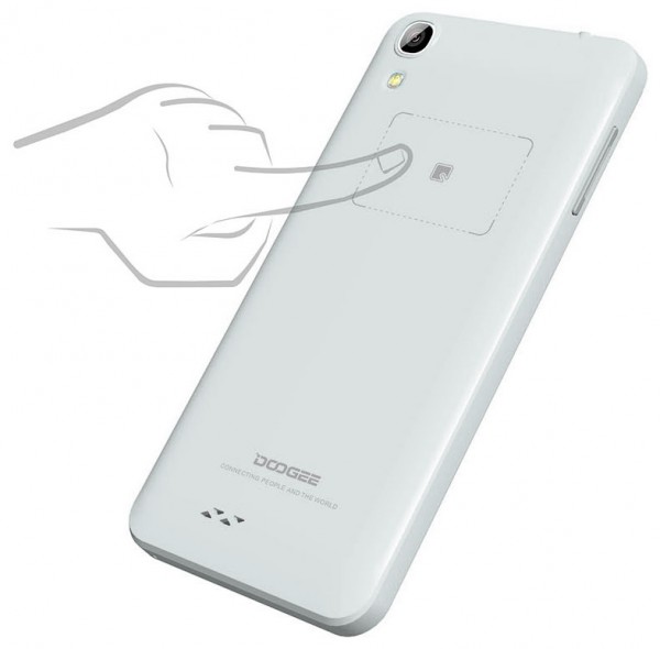 Doogee Valencia DG800