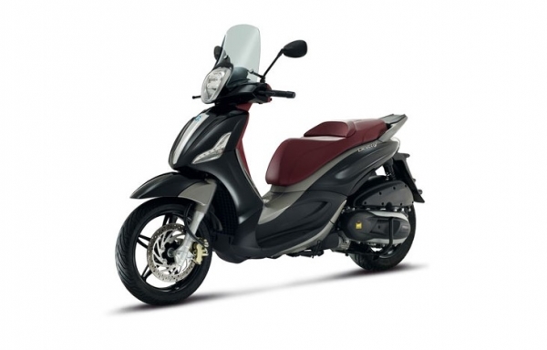 Piaggio Beverly Sport Touring 350 Scooter