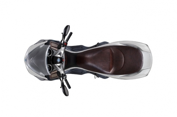 Piaggio X10 350 Scooter