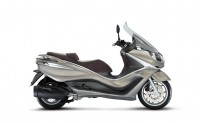 Piaggio X10 350 resim
