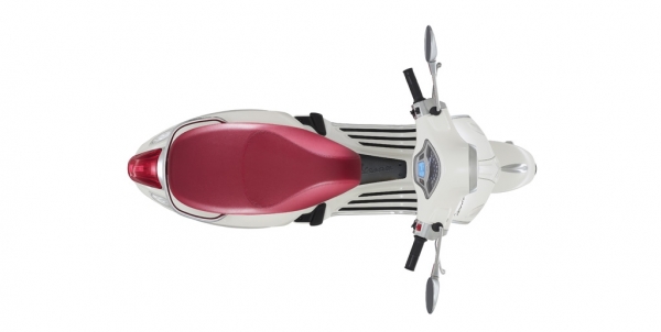 Vespa Primavera Scooter