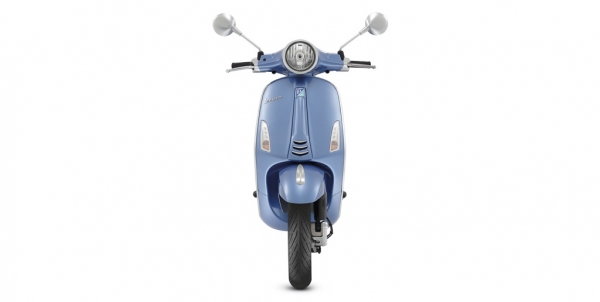 Vespa Primavera Scooter