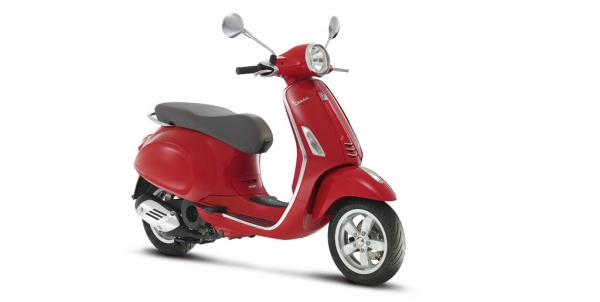 Vespa Primavera Scooter