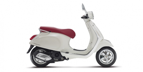 Vespa Primavera Scooter