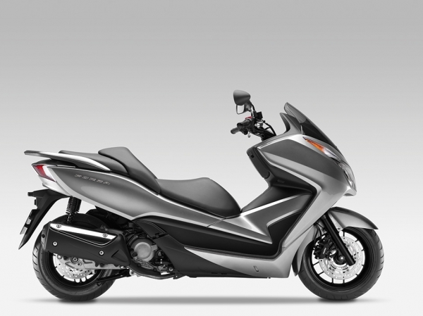 Honda NSS300 Forza Scooter