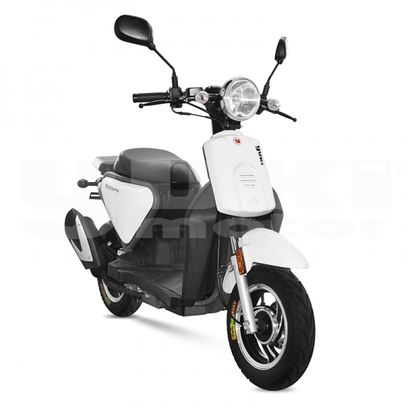Yuki QM50QT-6E Snoopy Scooter