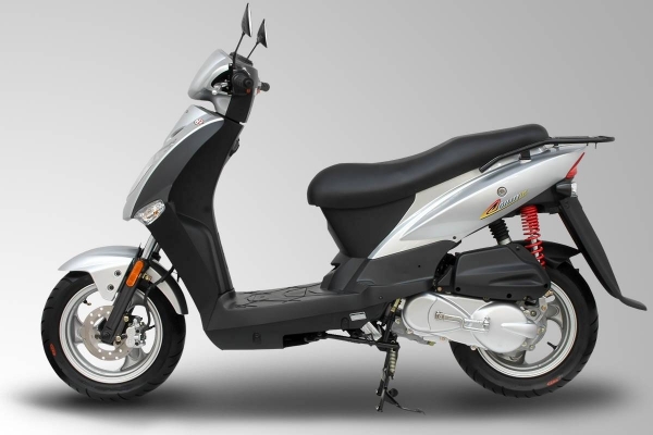 Kymco AGILITY 125 Scooter