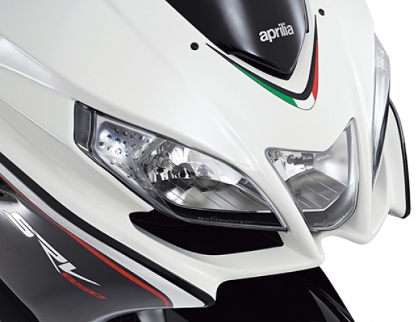 Aprilia SRV 850 Scooter