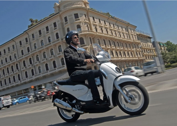 Aprilia SCARABEO 200 i.e. Scooter
