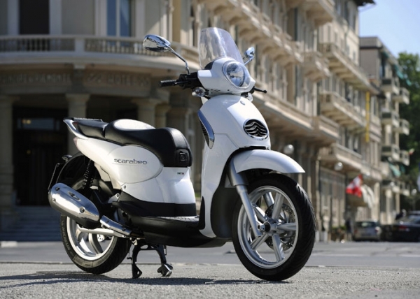 Aprilia SCARABEO 200 i.e. Scooter