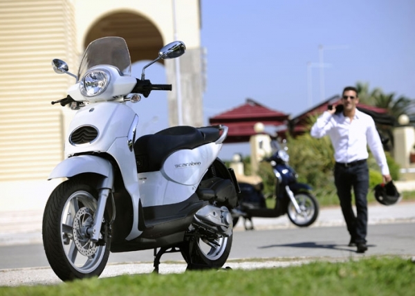 Aprilia SCARABEO 200 i.e. Scooter
