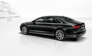 2015 Audi A8 L 6.3 W12 FSI 500 HP Quattro Tiptronic (4x4)