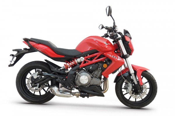 Benelli TNT 250 Naked
