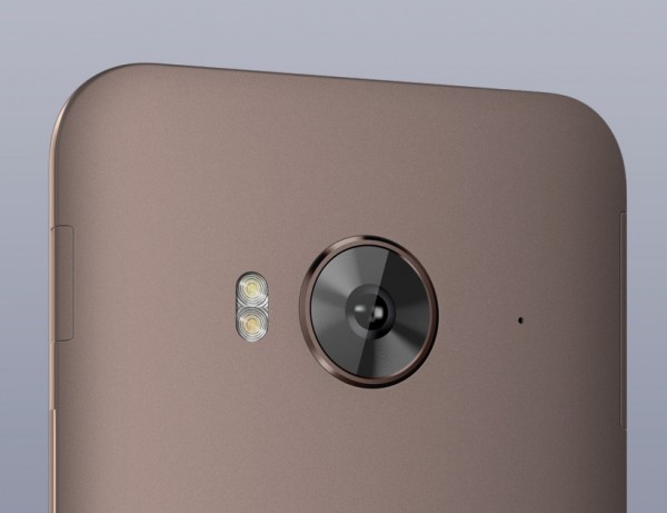 HTC One ME