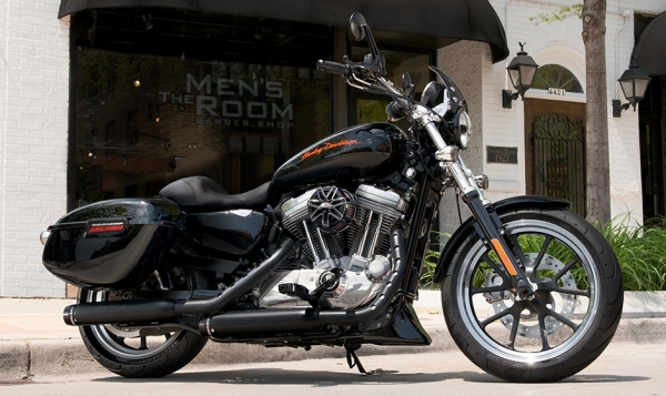Harley Davidson SuperLow Chopper