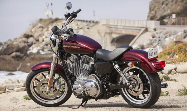 Harley Davidson SuperLow Chopper
