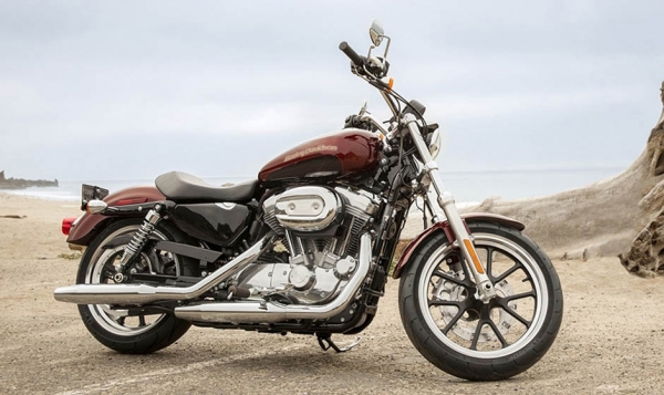 Harley Davidson SuperLow Chopper