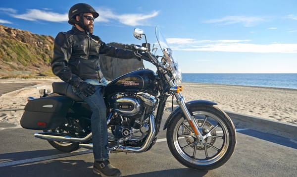 Harley Davidson SuperLow 1200T Chopper