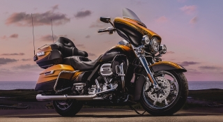 Harley Davidson CVO Limited Touring