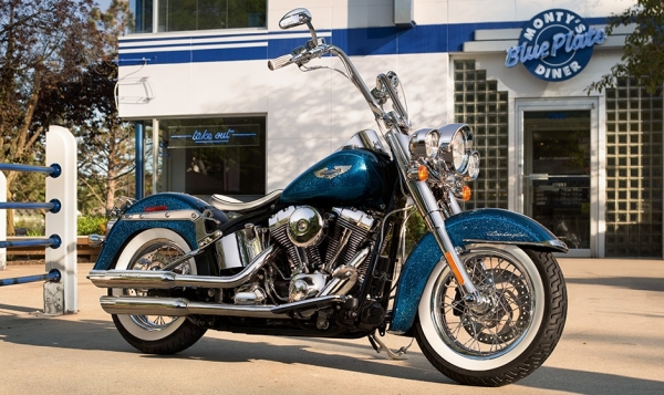 Harley Davidson Softail Deluxe Chopper
