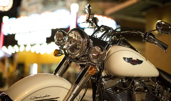 Harley Davidson Softail Deluxe Chopper