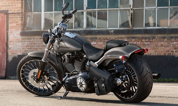 Harley Davidson Breakout Chopper