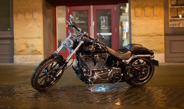 Harley Davidson Breakout Chopper
