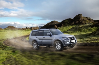 2015 Mitsubishi Pajero 3.2L D-ID 200 HP Otomatik Instyle (4x4)