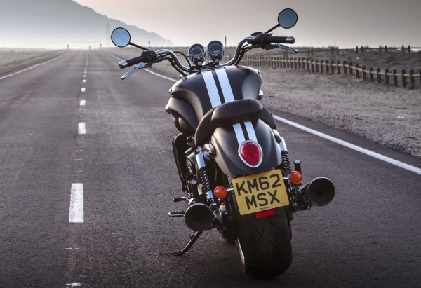 Triumph Rocket III Roadster Chopper