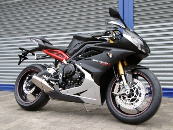 Triumph Daytona 675R Sport