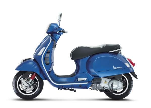 Vespa GTS SUPER 300 I.E. Scooter