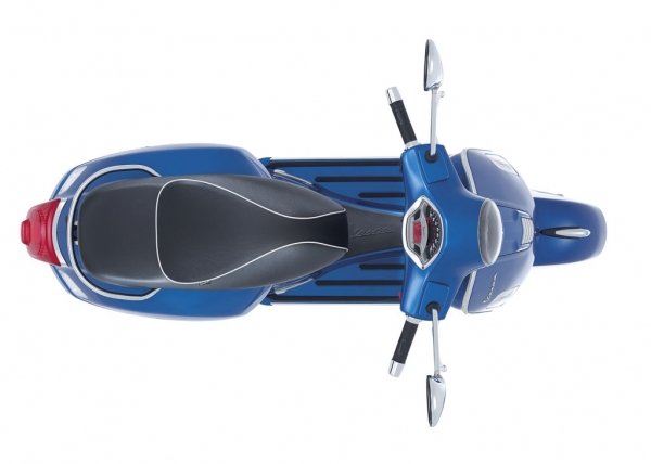 Vespa GTS SUPER 300 I.E. Scooter