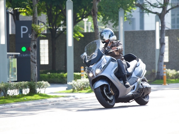 SYM MAXSYM 600i ABS Scooter