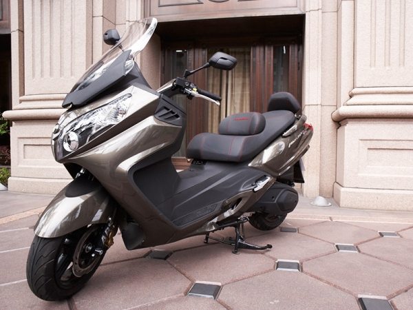 SYM MAXSYM 400i Scooter