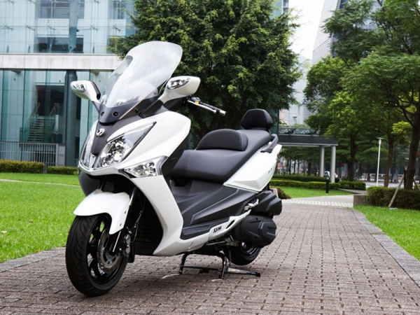 SYM Joymax 250i Scooter