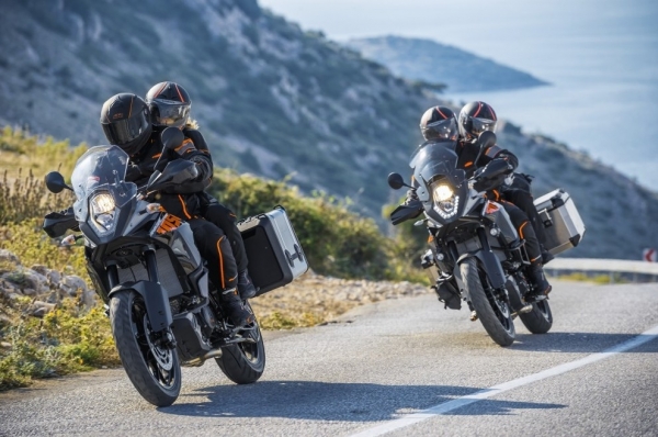 KTM 1050 ADVENTURE Adventure