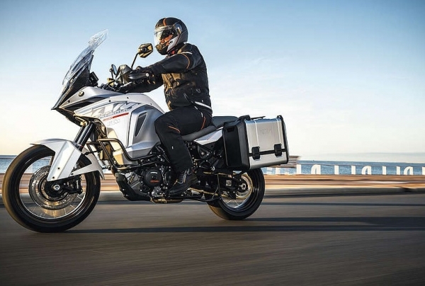 KTM 1290 SUPER ADVENTURE Adventure