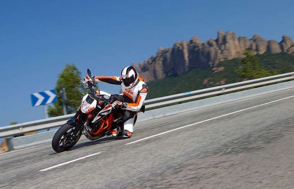 KTM 690 DUKE R ABS Naked
