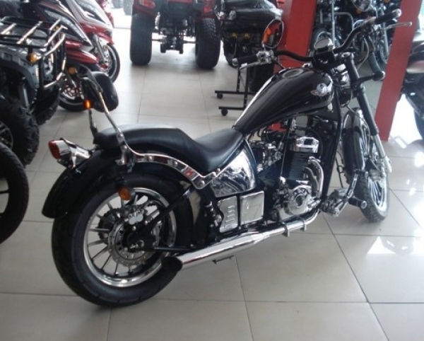 Regal Raptor Daytona 350 Chopper