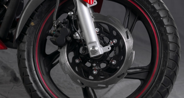Motoran Spada X-Fire 200 Efi Touring