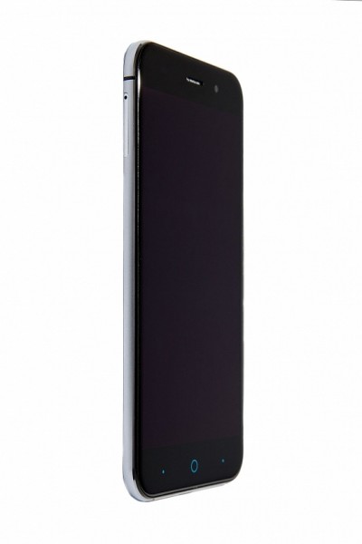 ZTE Blade X7