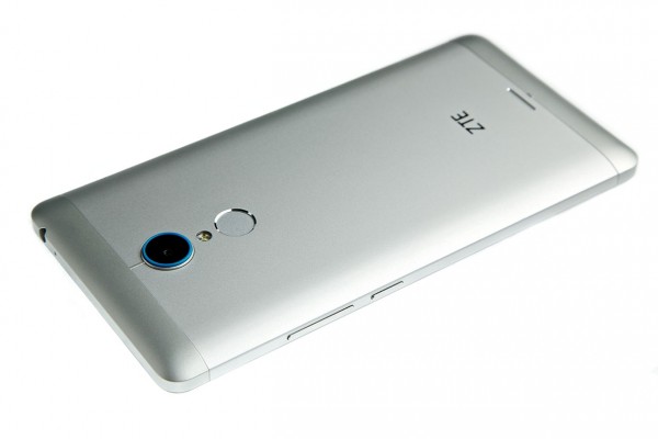 ZTE Blade X9