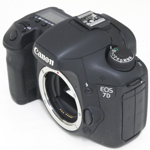 Canon EOS 7D DSLR Fotoğraf Makinesi