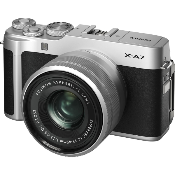 Fujifilm X-A7 18-55mm Aynasız Fotoğraf Makinesi (18-55 mm)