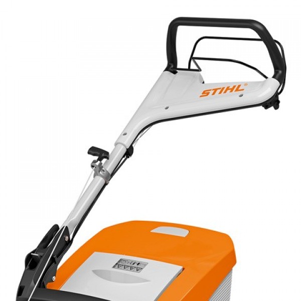 Stihl RM 650 T Çim Biçme Makinesi