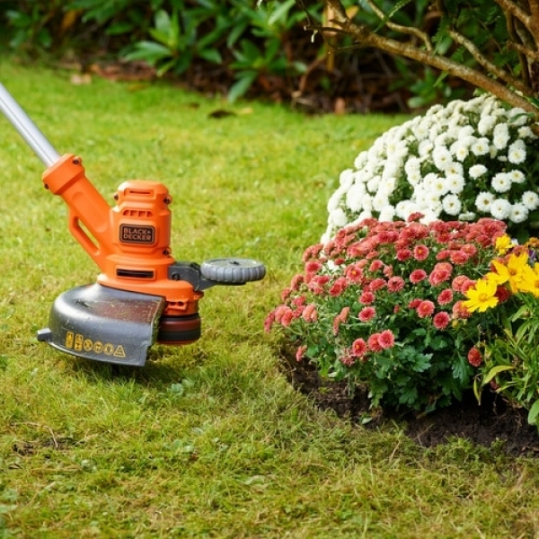 Black+Decker Besta530 Çim Biçme Makinesi