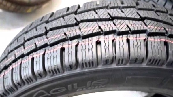 Michelin Agilis Alpin 225/65 R16C 112/110R Kış Lastiği
