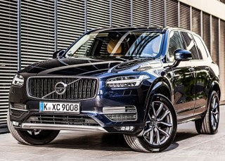 2015 Volvo XC90 T8 Plug-in Hibrit 2.0 407 HP Geartronic Momentum (4x4)